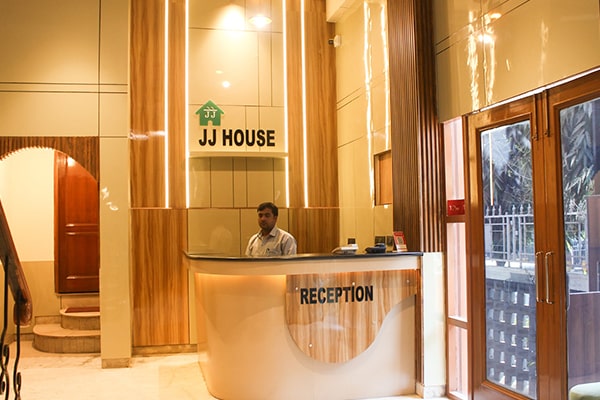 Reception - Budget Hotel in Gurgaon, Sector 27